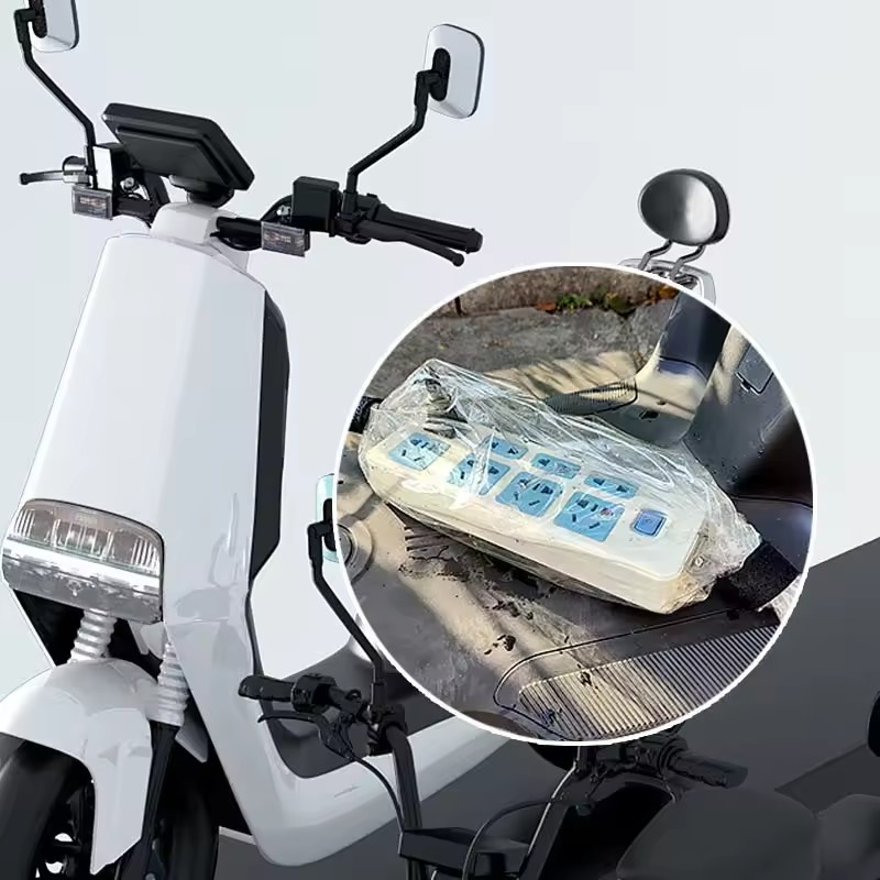 MOBIDEA Copertura Impermeabile - Outdoor Power Socket Cover recensione e prezzo