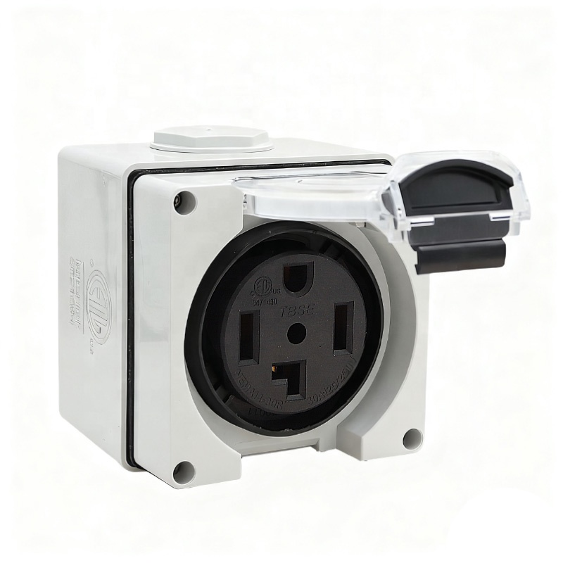 Scatola presa di corrente da 3 - Outdoor Power Receptacle recensione e prezzo