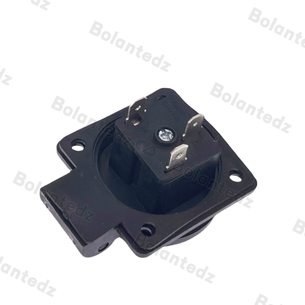 Bolantedz 125V15A 20A IP44 CE  - Outdoor Power Receptacle recensione e prezzo