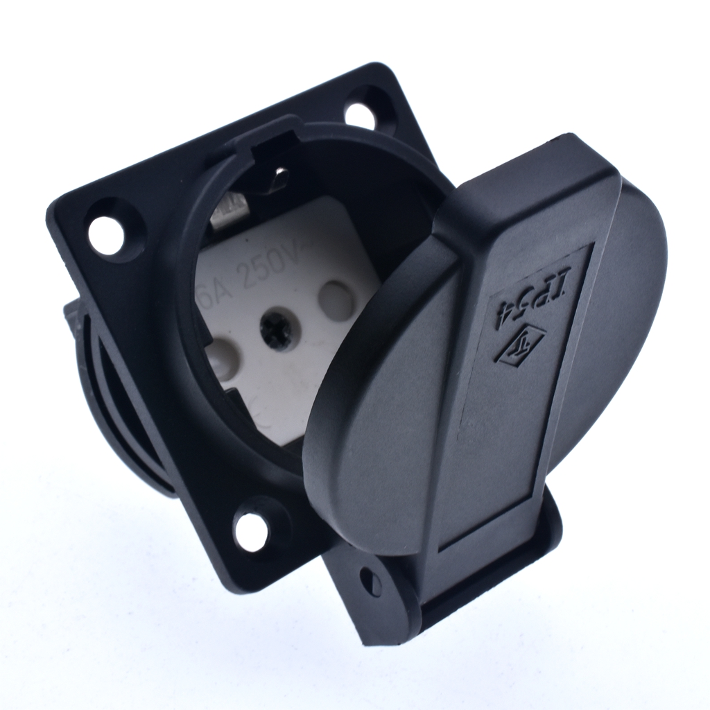 Schuko CEE7 presa femmina di a - Outdoor Power Hub recensione e prezzo